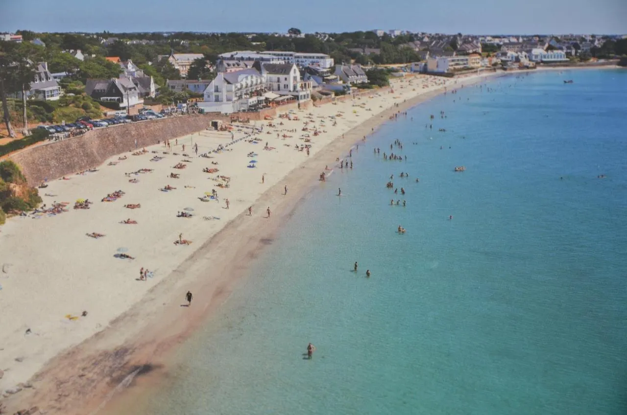 Appartement Corniche: Tranquil Seaside Stay with Multilingual Service Concarneau 0*,