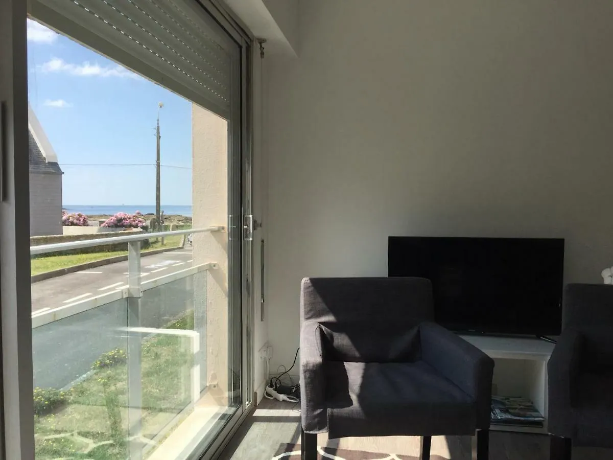 Appartement Corniche I 40 M2 - 40 M de l'eau ! AU CALME Concarneau 0*,
